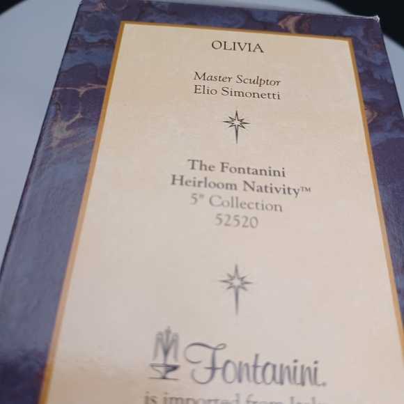 Fontanini Olivia Angel & Little Lamb Figurine - Picture 5 of 9